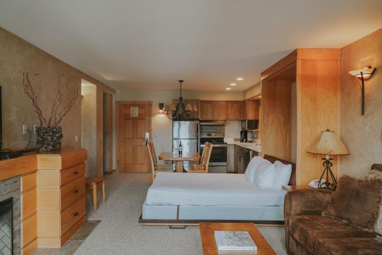 Shoshone Condos At Big Sky Resort Exterior photo